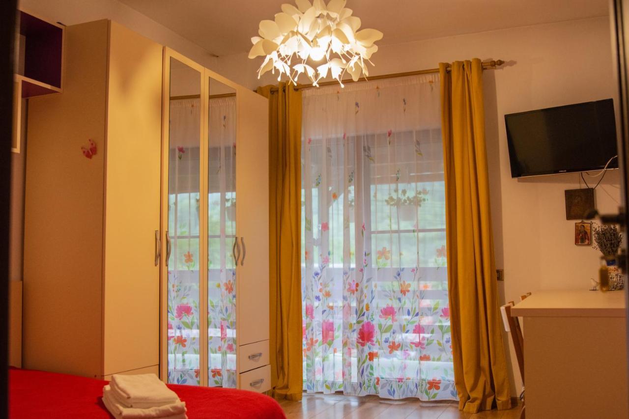 קורבני Pensiunea Casa Elena מראה חיצוני תמונה